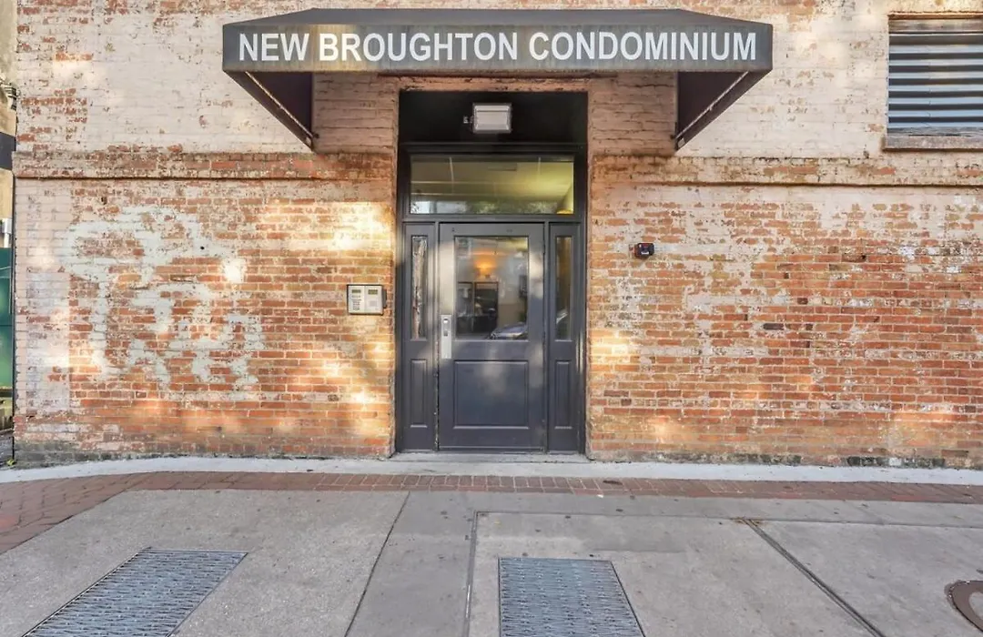 Broughton Bliss Loft- City Market Plant Riverside-1