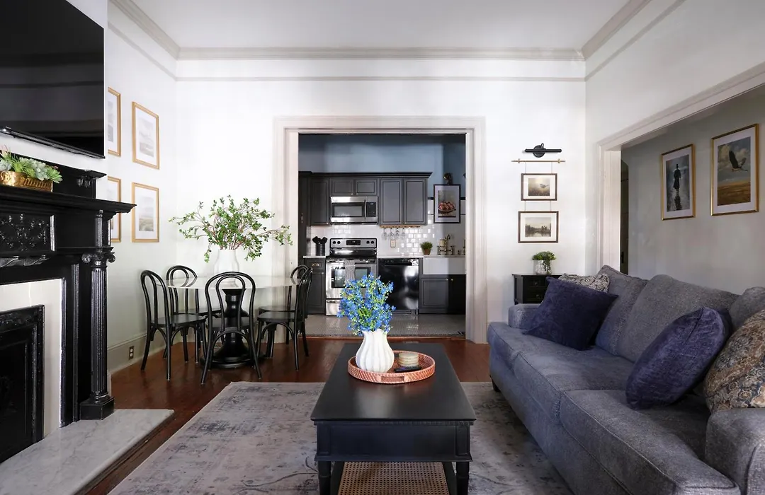 Comfortable Escape In Historic Downtown Savannah-1