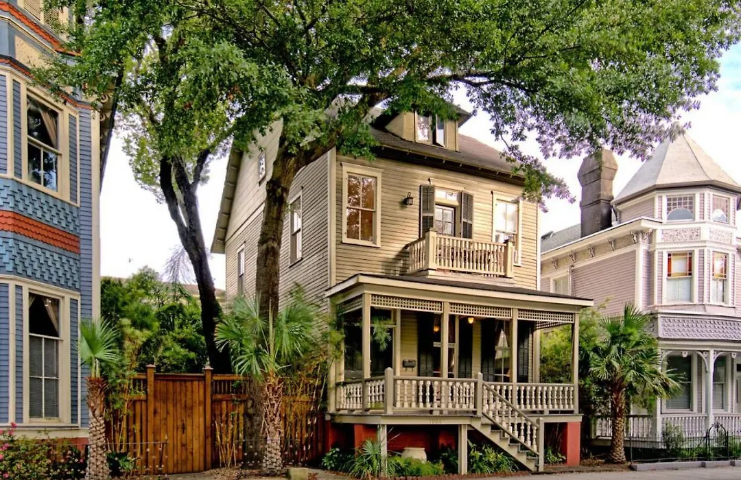 The Jepson Estate On Forsyth Park!-1